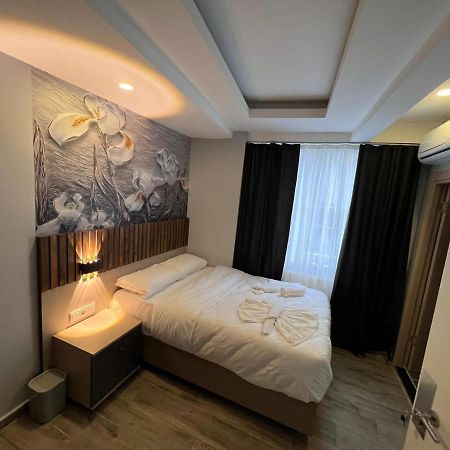 Mudem Boutique Hotel Istanboel Buitenkant foto