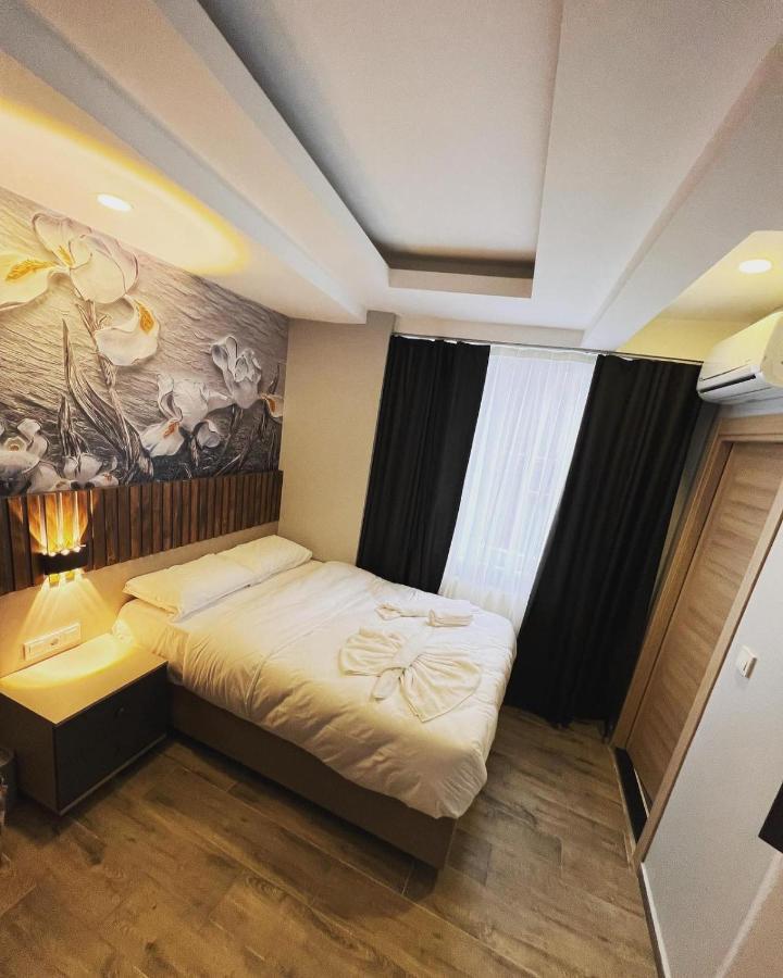 Mudem Boutique Hotel Istanboel Buitenkant foto